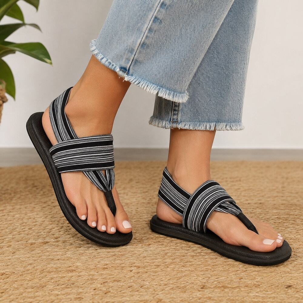 Sanuk Yoga Sling 2 Striped Sandals Black White Comfort Flip Flops Size 9